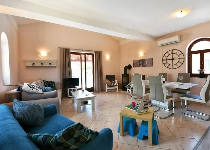 Cherry House * Višnjan