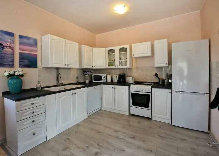 Cherry House * Višnjan